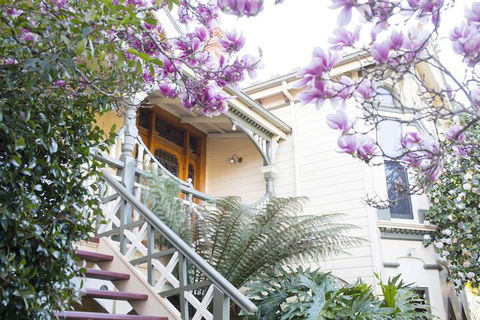 Turret House - Accommodation Gladstone 3