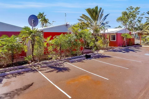 Econo Lodge Karratha - Accommodation Gladstone 5