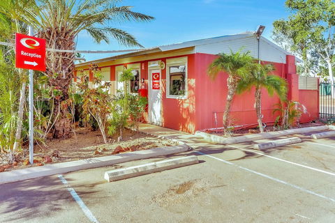 Econo Lodge Karratha - Accommodation Gladstone 3