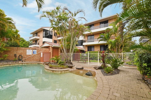 La Mer Apartments - Accommodation Gladstone 1
