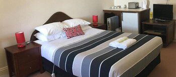 Bompas Of Beachport - Accommodation Gladstone 1