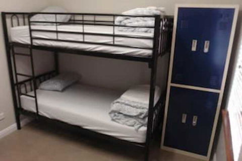 McLaren Vale Backpackers - Accommodation Gladstone 2
