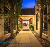 Grandeur on Bay Three - Accommodation Gladstone