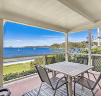 Tuscan Waterfront 1/213 Soldiers Point Road - Accommodation Gladstone