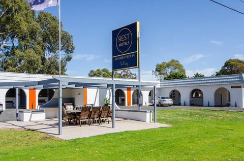 Rest Motels Naracoorte - Accommodation Gladstone 6