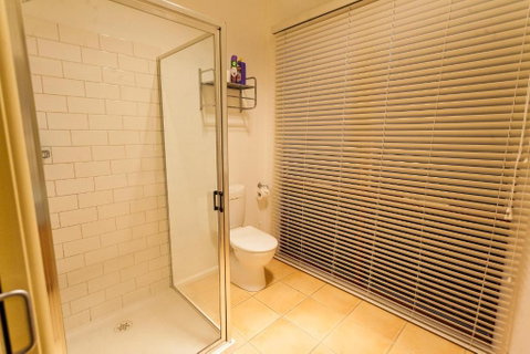 Jordan House - Accommodation Gladstone 6