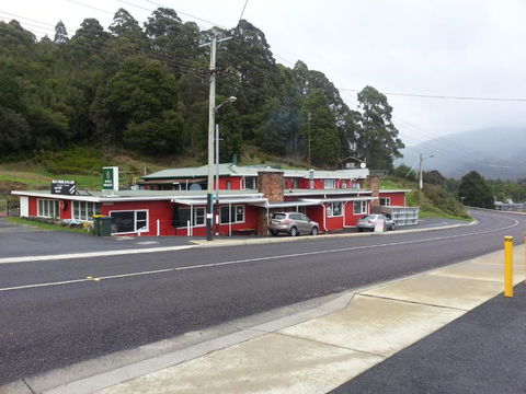 Tullah Tavern - Accommodation Gladstone 2