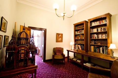 Ranelagh House - Accommodation Gladstone 2