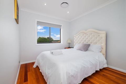 Panania Gemini Lodge - Accommodation Gladstone 1
