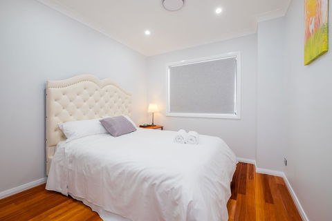 Panania Gemini Lodge - Accommodation Gladstone 3