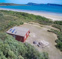 Cloudy Bay Cabin - Accommodation Gladstone