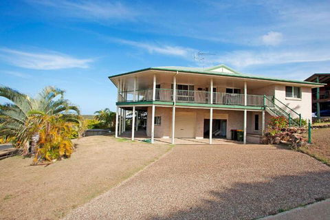 Verandahs - Accommodation Gladstone 6