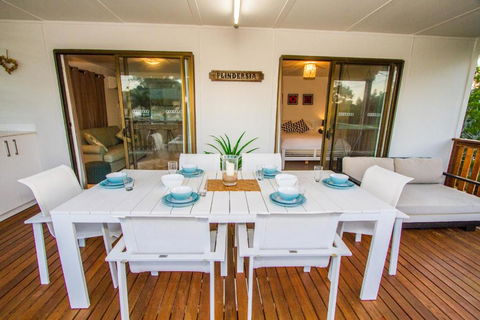 A Lure - Accommodation Gladstone 2