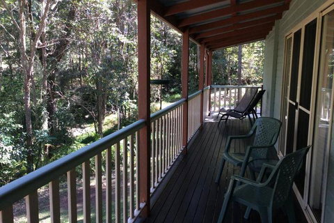 Maleny Country Cottages - Accommodation Gladstone 2