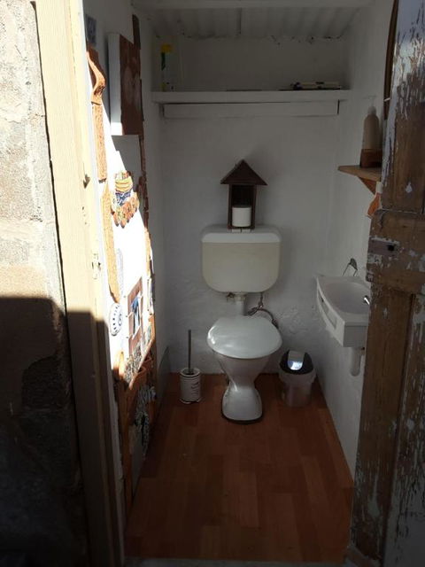 A La Folly - Accommodation Gladstone 3
