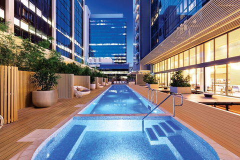 SKYE Hotel Suites Parramatta - Accommodation Gladstone 4