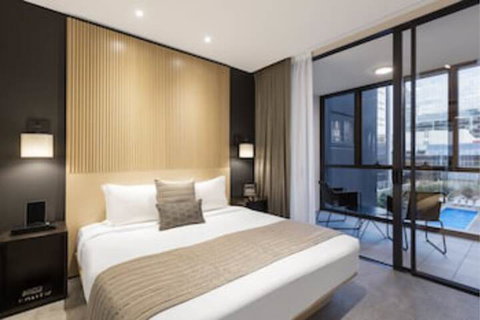 SKYE Hotel Suites Parramatta - Accommodation Gladstone 0