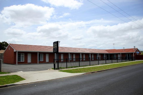 Allansford Hotel Motel - Accommodation Gladstone 2