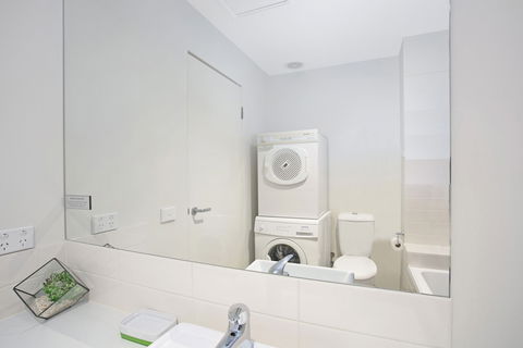 Astra Apartments Glen Waverley At VIQI - Accommodation Gladstone 2