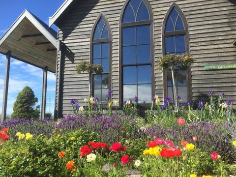 The Church House - Accommodation Gladstone 6