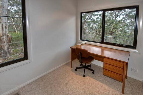 Delmonte - Accommodation Gladstone 6
