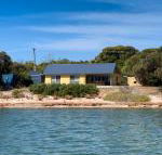 The Beach House - Accommodation Gladstone