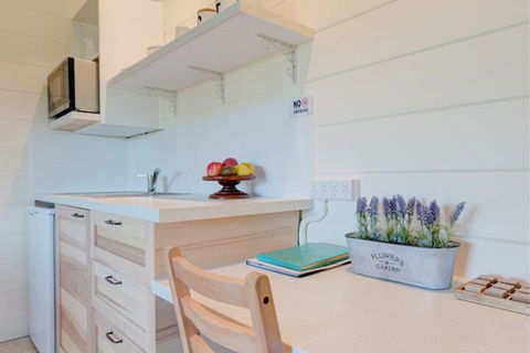 All About Me B & B - Accommodation Gladstone 7