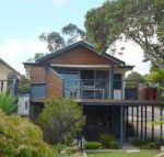 Island View 2 - Accommodation Gladstone