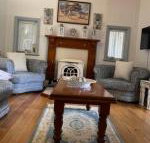 Cherry Blossom Cottage - Accommodation Gladstone