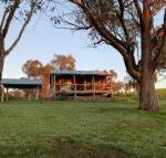 Gaddleen Grove Cottages - Accommodation Gladstone