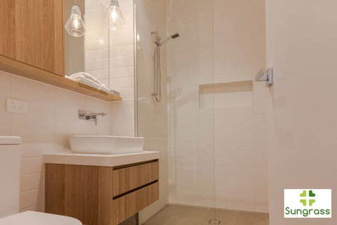 SOKO Waterfront - Accommodation Gladstone 6