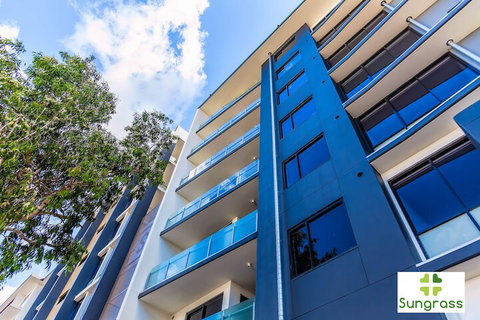 SOKO Waterfront - Accommodation Gladstone 1