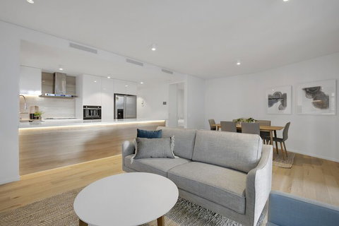 SOKO Waterfront - Accommodation Gladstone 7