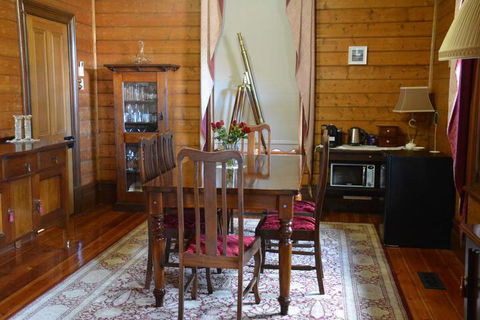 Portarlington Vicarage - Accommodation Gladstone 6