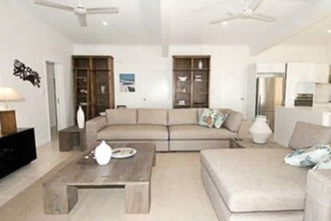 Mission Belle - Accommodation Gladstone 2