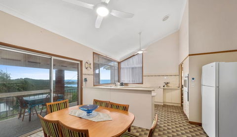 Siesta By The Sea - Accommodation Gladstone 3