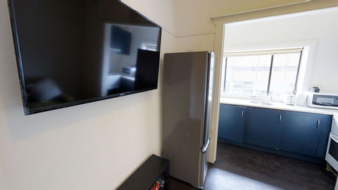 MyHoYoHo City Views Apartments - Accommodation Gladstone 1
