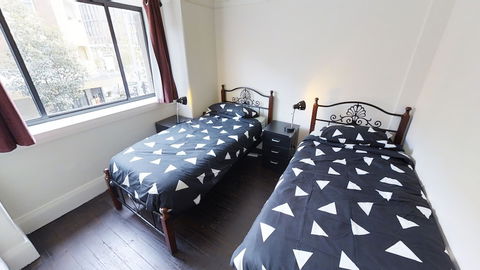 MyHoYoHo City Views Apartments - Accommodation Gladstone 0