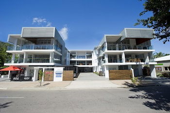Maggies Beachfront Apt. 13 - Accommodation Gladstone 3