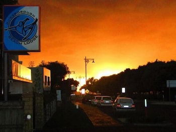 Dunsborough Beach Lodge - Accommodation Gladstone 1