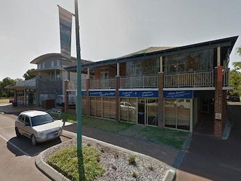 Dunsborough Beach Lodge - Accommodation Gladstone 0