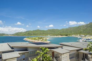 1 Bright Point Apartment 1503 - Accommodation Gladstone 0