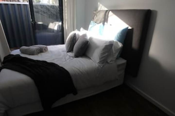 Manning WA Accommodation Gladstone