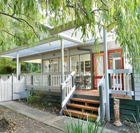 Aura of the Dandenongs - Accommodation Gladstone