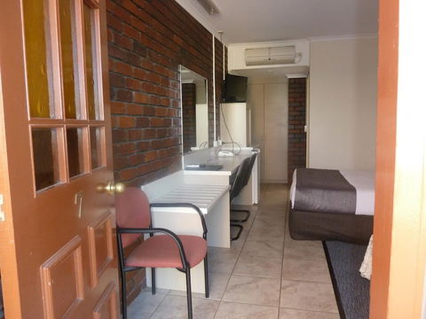 Pioneer Lodge Motel - Accommodation Gladstone 4