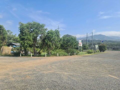 Valley View Motel - Accommodation Gladstone 0
