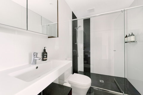 Birch Apartments - Accommodation Gladstone 6