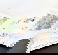 Tennis Elbow - Accommodation Gladstone