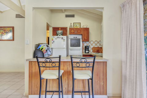 Break Away - Accommodation Gladstone 2