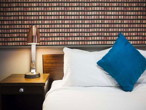 Criterion Hotel Sale - Accommodation Gladstone 5